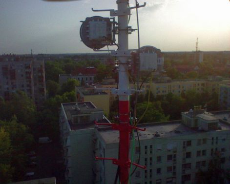 antennaszerelés mobiltelefon átjátszó tornyokon